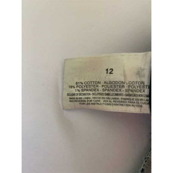 Gloria Vanderbilt Women's Capri Jeans Size 12 Blue Embroidered Cuffs - Picture 10 of 12